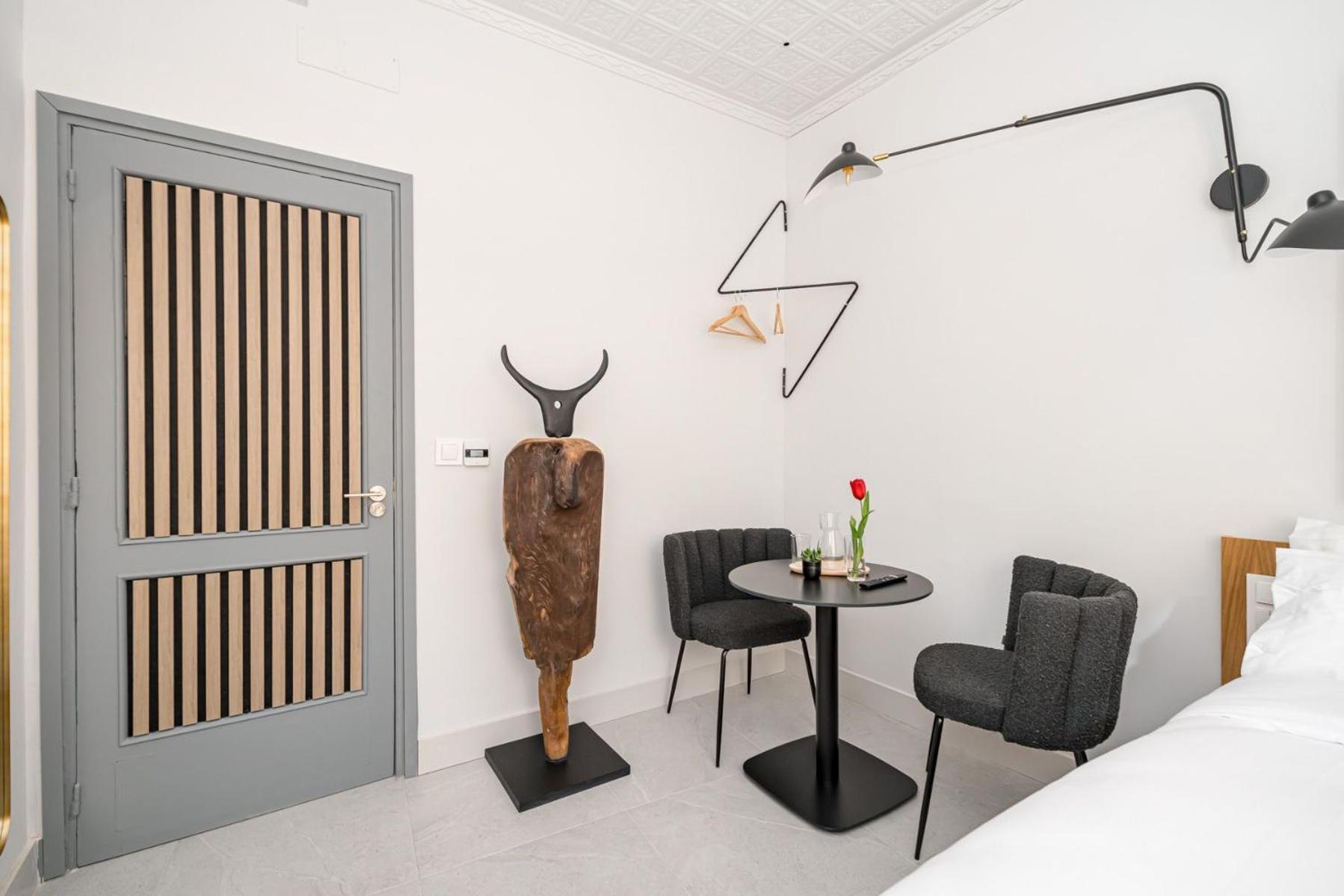 Apartment Centric Creative